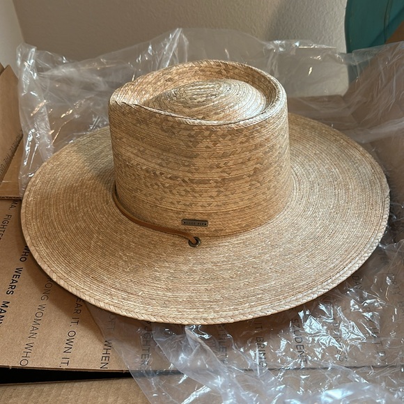 Gigi Pip hat